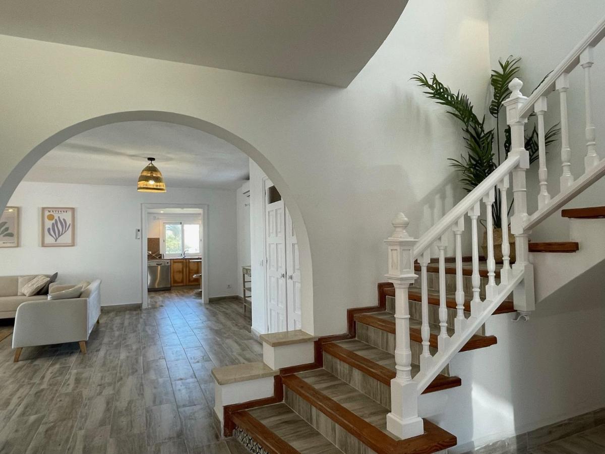 Biniforcat Villa กาลาเอนฟอร์กัต ภายนอก รูปภาพ